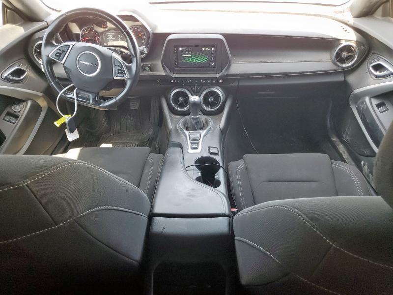 Photo 8 from auction – 2017 CHEVROLET CAMARO LS with VIN 1G1FA1RS2H0101031