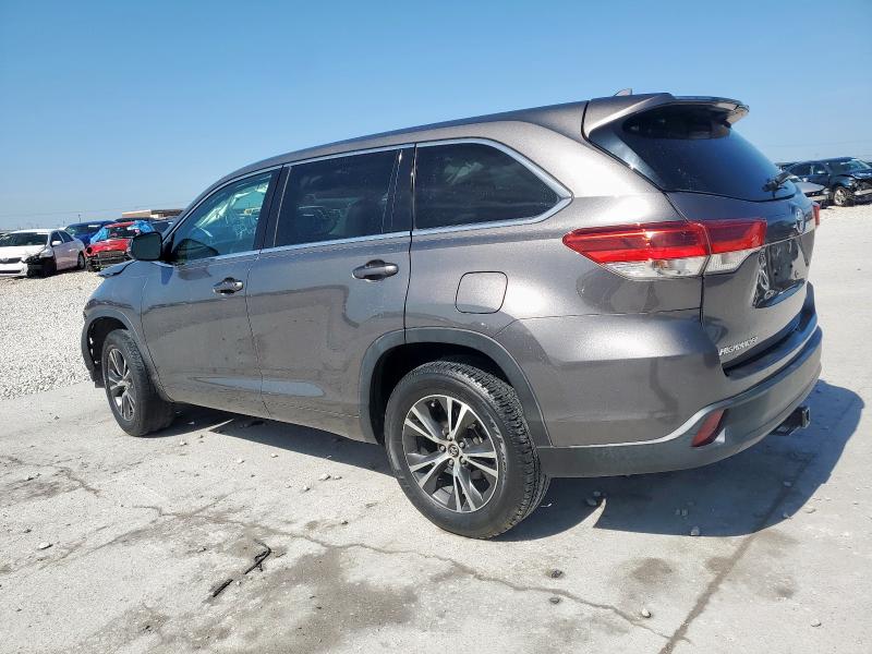 Photo 2 from auction – 2018 TOYOTA HIGHLANDER with VIN 5TDZZRFH2JS239840