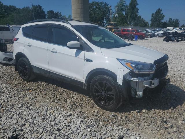 Photo 4 from auction – 2018 FORD ESCAPE SEL with VIN 1FMCU9HD1JUD27381