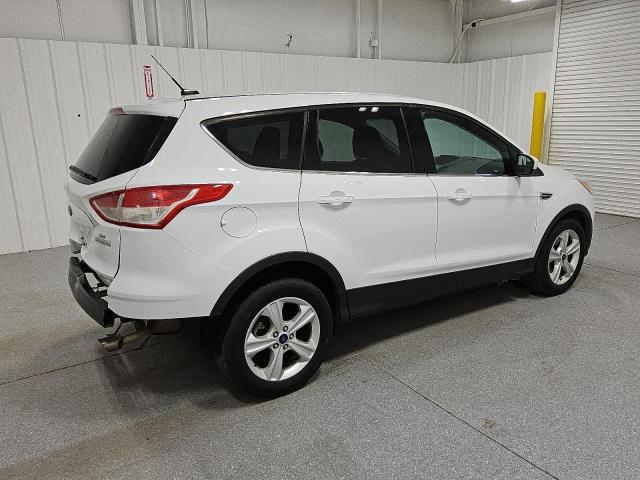 Photo 3 from auction – 2016 FORD ESCAPE SE with VIN 1FMCU0GX2GUB99653