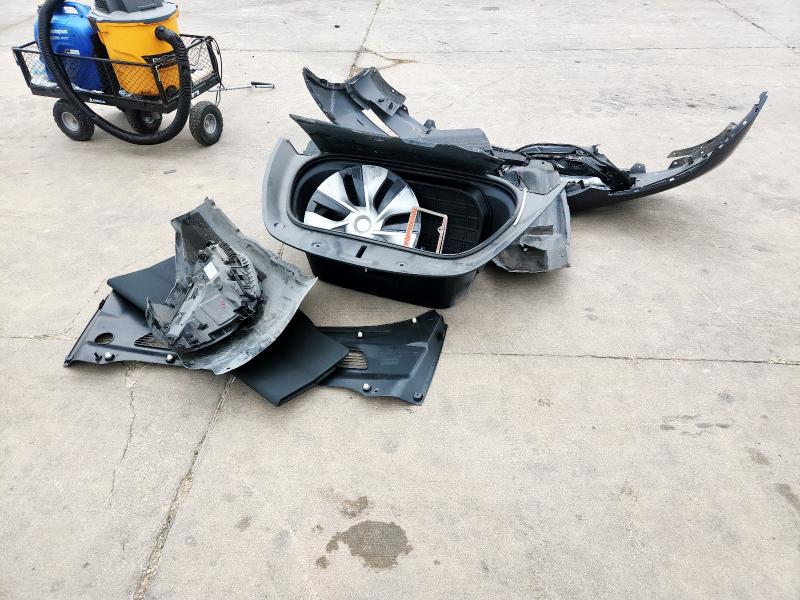 Photo 12 from auction – 2023 TESLA MODEL Y with VIN 7SAYGDEEXPF877507