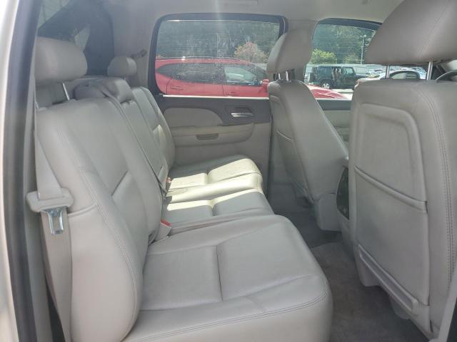 Photo 10 from auction – 2011 CHEVROLET AVALANCHE LTZ with VIN 3GNMCGE08BG131192