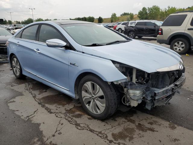 Photo 4 from auction – 2014 HYUNDAI SONATA HYB with VIN KMHEC4A49EA108748