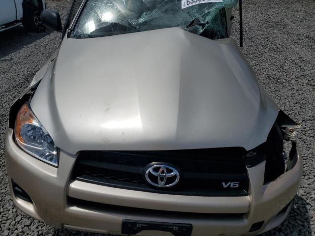 Photo 12 from auction – 2010 TOYOTA RAV4 with VIN JTMBK4DV6AD014852