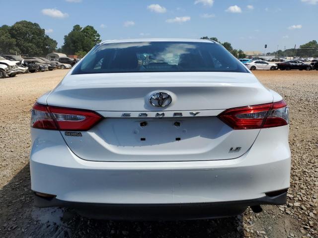 Photo 6 from auction – 2018 TOYOTA CAMRY with VIN 4T1B11HK9JU070233