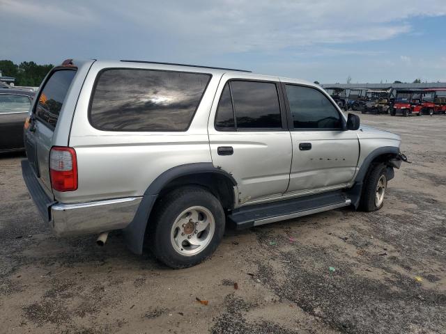 Photo 3 from auction – 1999 TOYOTA 4RUNNER with VIN JT3GM84R5X0044567