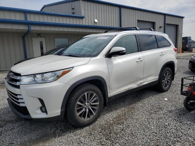 Photo 1 from auction – 2019 TOYOTA HIGHLANDER with VIN 5TDJZRFH0KS564369