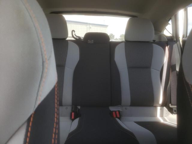 Photo 10 from auction – 2018 SUBARU CROSSTREK with VIN JF2GTABC5JH344429
