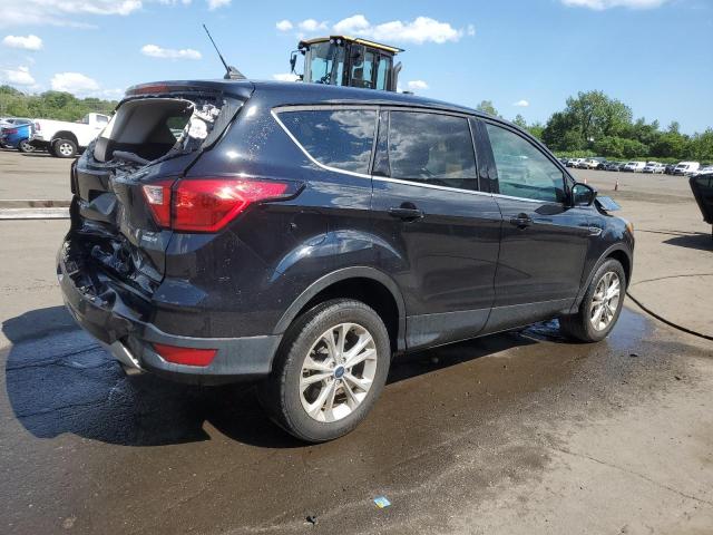 Photo 3 from auction – 2019 FORD ESCAPE SE with VIN 1FMCU9GDXKUB74292
