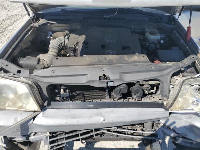 Photo 12 from auction – 2003 TOYOTA 4RUNNER SR with VIN JTEZU14R430004093