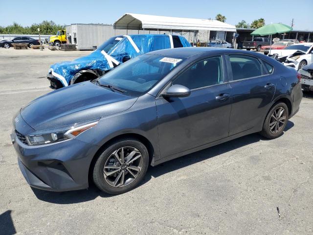 KIA FORTE FE 2022 with VIN 3KPF24AD3NE437129 - Photo from auction