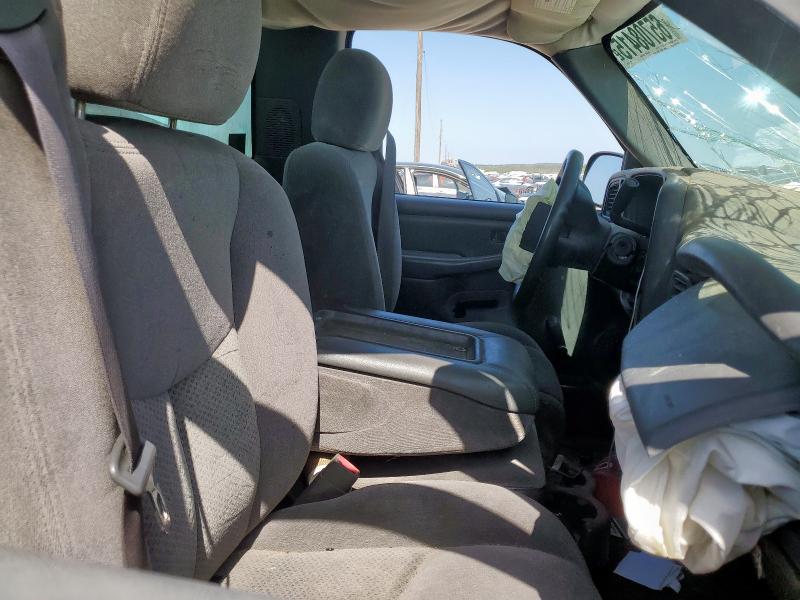 Photo 10 from auction – 2005 CHEVROLET SILVERADO with VIN 1GCEC14X45Z332729