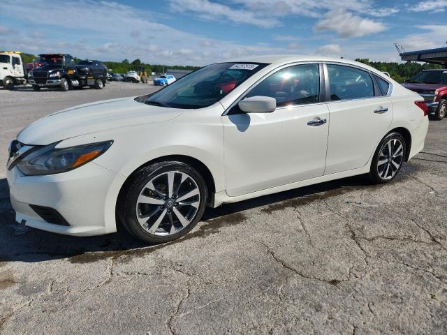 NISSAN ALTIMA 2.5 2017 with VIN 1N4AL3AP4HC108761 - Photo from auction