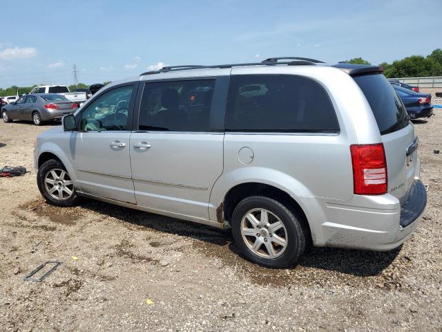 Photo 2 from auction – 2010 CHRYSLER TOWN & COU with VIN 2A4RR5D14AR270914
