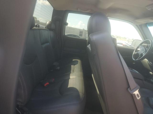 Photo 10 from auction – 2003 CHEVROLET SILVERADO with VIN 2GCEK19N731308232