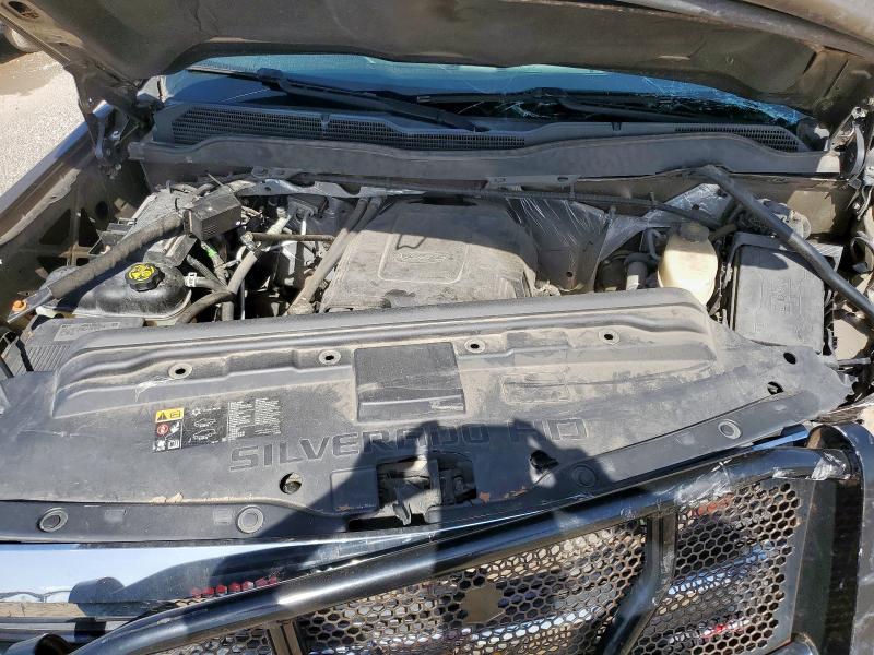 Photo 11 from auction – 2015 CHEVROLET SILVERADO with VIN 1GC1KVEG3FF671122