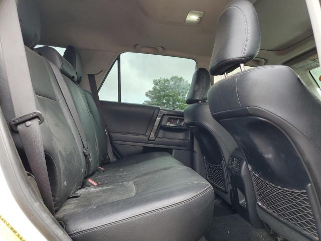 Photo 11 from auction – 2021 TOYOTA 4RUNNER TR with VIN JTEJU5JR6M5962276