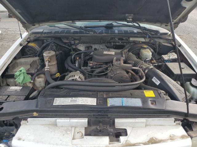 Photo 11 from auction – 2002 GMC SONOMA with VIN 1GTDT13W52K140941