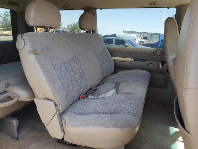 Photo 11 from auction – 2003 CHEVROLET ASTRO with VIN 1GNDM19XX3B138690