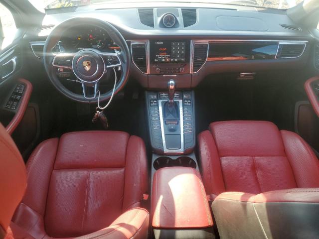 Photo 8 from auction – 2018 PORSCHE MACAN with VIN WP1AA2A56JLB13473