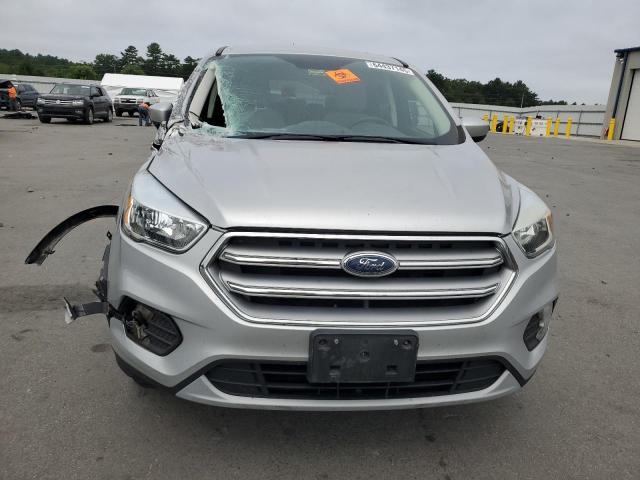 Photo 5 from auction – 2017 FORD ESCAPE SE with VIN 1FMCU9GD2HUC27723