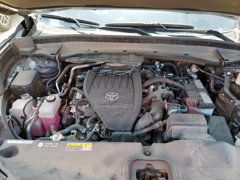 Photo 12 from auction – 2024 TOYOTA GRAND HIGH with VIN 5TDAAAA52RS009424