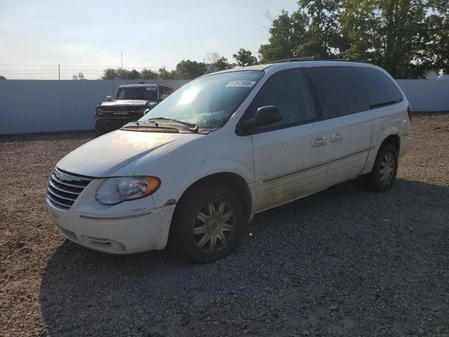 CHRYSLER TOWN & COU 2005 with VIN 2C4GP54L85R433008 - Photo from auction