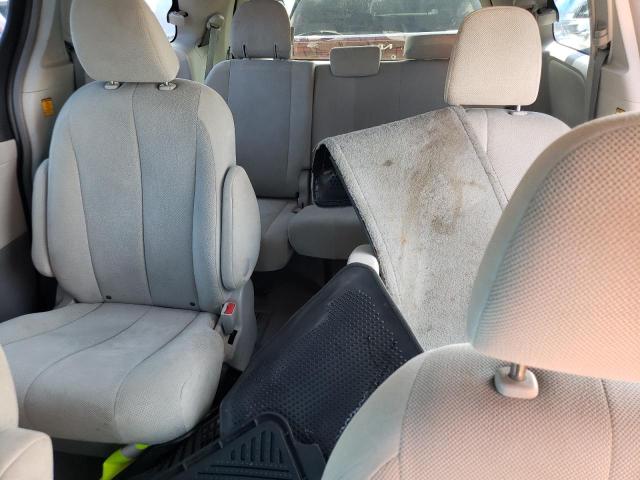Photo 10 from auction – 2011 TOYOTA SIENNA with VIN 5TDZK3DC3BS061477