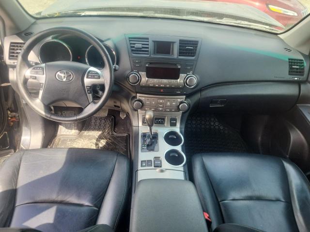 Photo 8 from auction – 2013 TOYOTA HIGHLANDER with VIN 5TDBK3EH3DS256848