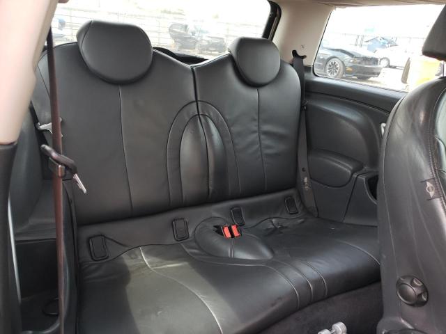 Photo 10 from auction – 2006 MINI COOPER S with VIN WMWRE33576TJ37863