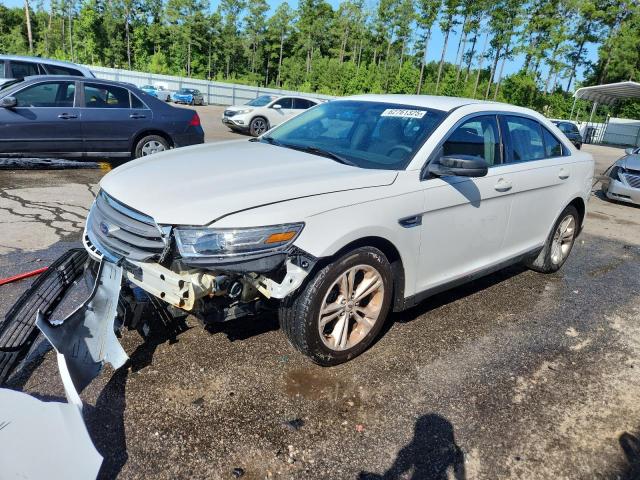 FORD TAURUS SE 2017 with VIN 1FAHP2D88HG112211 - Photo from auction