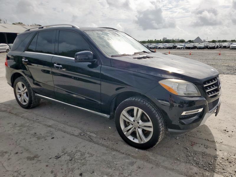 Photo 4 from auction – 2015 MERCEDES-BENZ ML with VIN 4JGDA5JB2FA559897