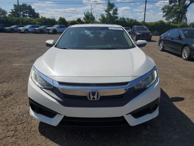 Photo 5 from auction – 2017 HONDA CIVIC EX with VIN 2HGFC2F87HH031555