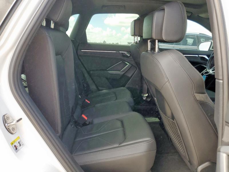 Photo 11 from auction – 2021 AUDI Q3 PREMIUM with VIN WA1DECF30M1128870