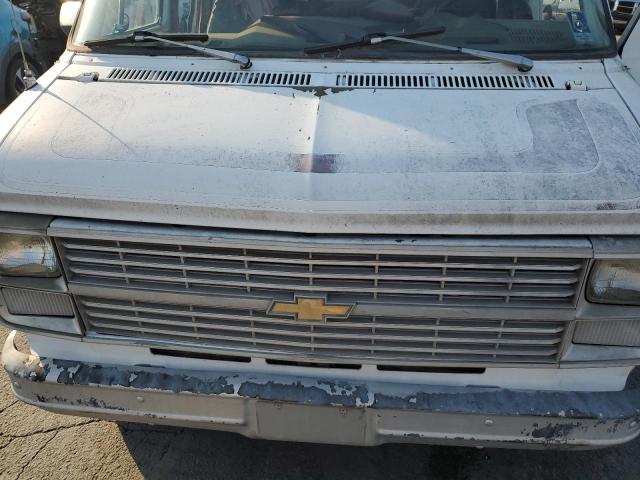 Photo 12 from auction – 1983 CHEVROLET CHEVY VAN with VIN 2GCEG25H8D4122092