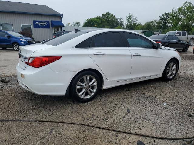 Photo 3 from auction – 2012 HYUNDAI SONATA SE with VIN 5NPEC4AC5CH458346