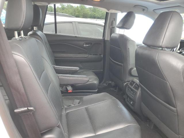 Photo 10 from auction – 2017 HONDA PILOT ELIT with VIN 5FNYF6H01HB032574