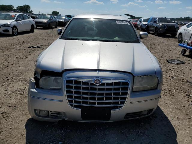 Photo 5 from auction – 2005 CHRYSLER 300 TOURIN with VIN 2C3JA53G55H562510