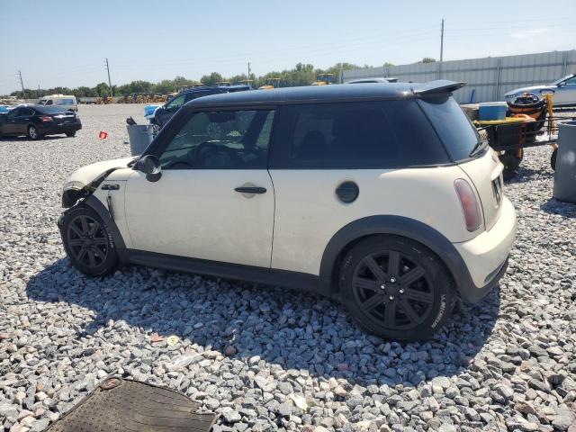 Photo 2 from auction – 2004 MINI COOPER S with VIN WMWRE33414TD89163