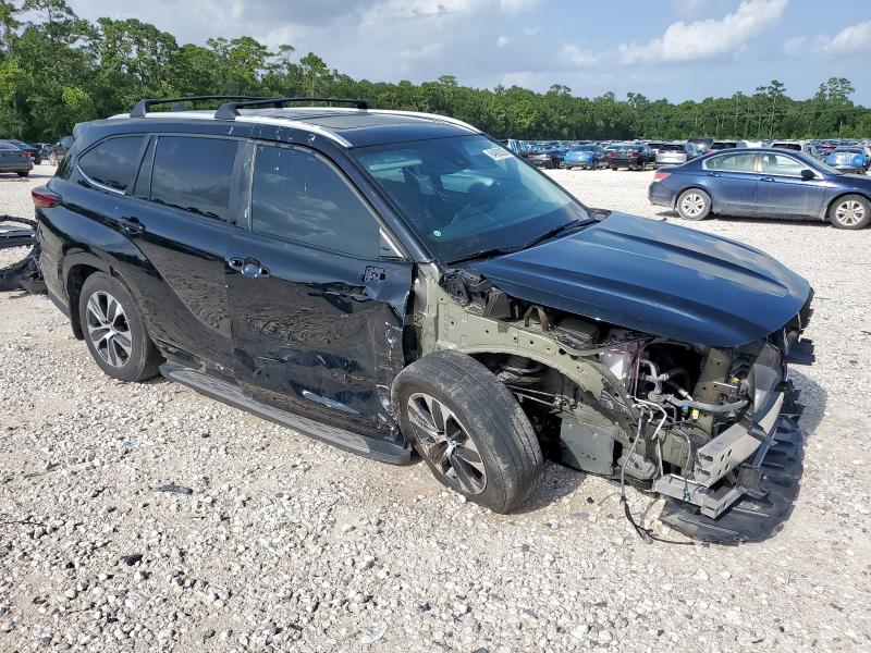 Zdjęcie 4 z aukcji – 2024 TOYOTA HIGHLANDER z VIN 5TDKBRCH3RS632722