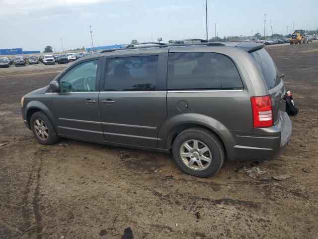 Photo 2 from auction – 2010 CHRYSLER TOWN & COU with VIN 2A4RR5D16AR253743
