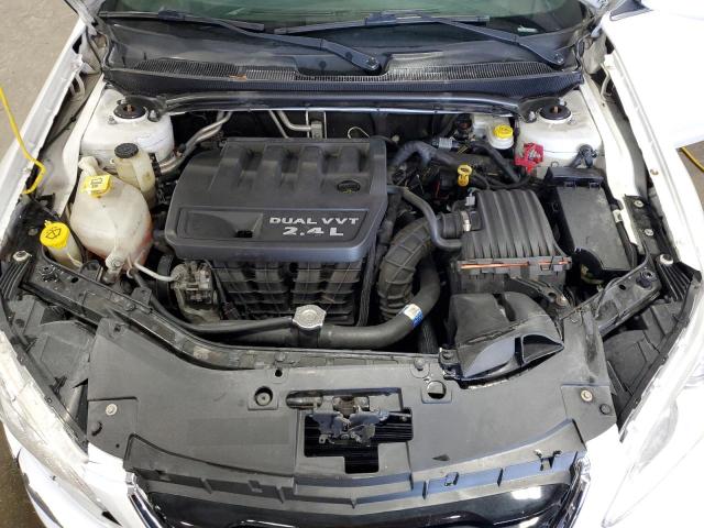 Zdjęcie 11 z aukcji – 2014 CHRYSLER 200 LX z VIN 1C3CCBAB9EN210143