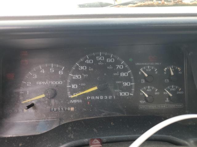 Photo 9 from auction – 2000 CHEVROLET 2500 with VIN 1GCGC24RXYR172957