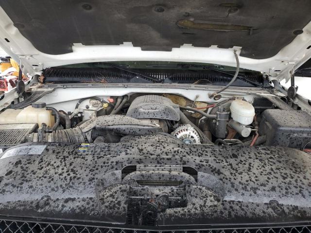 Photo 11 from auction – 2004 CHEVROLET SILVERADO K1500 with VIN 1GCEK19T74E259712