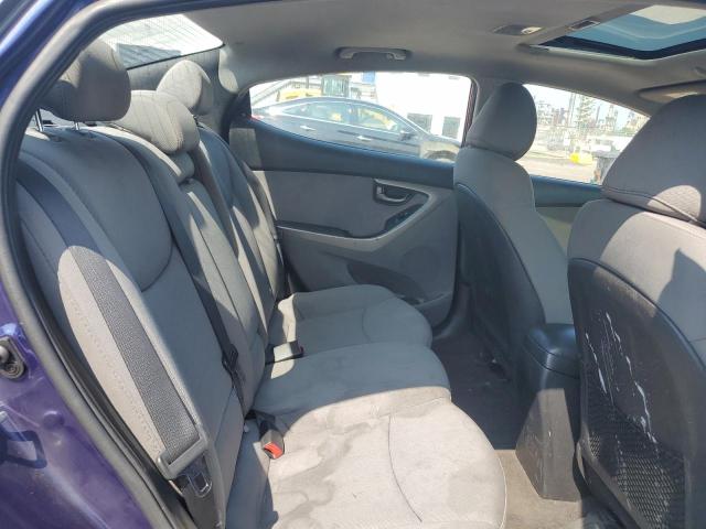 Photo 10 from auction – 2012 HYUNDAI ELANTRA GL with VIN 5NPDH4AE2CH112916