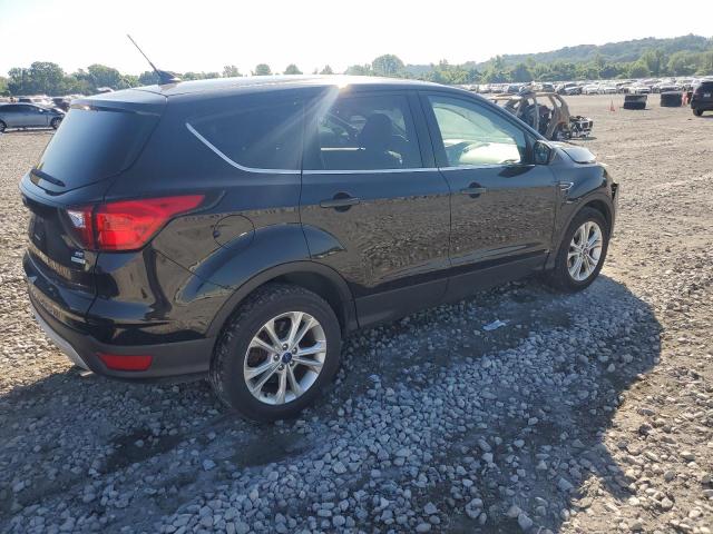 Photo 3 from auction – 2019 FORD ESCAPE SE with VIN 1FMCU0GDXKUB22124