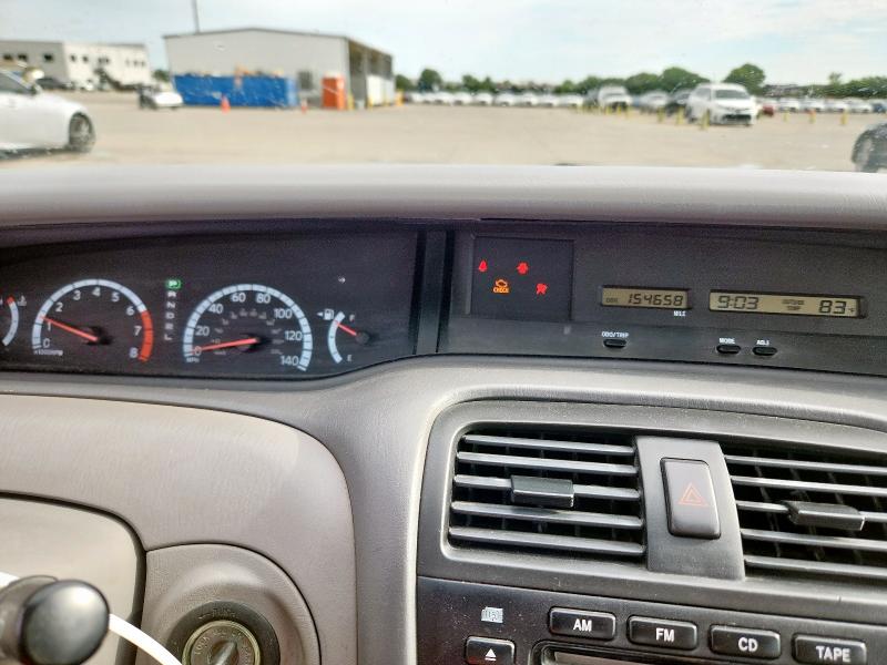 Photo 9 from auction – 2001 TOYOTA AVALON XL with VIN 4T1BF28B11U119626
