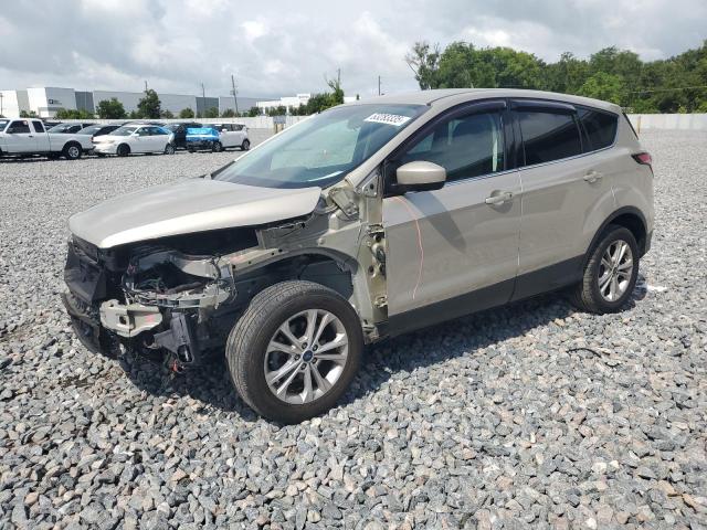 FORD ESCAPE SE 2017 with VIN 1FMCU0GD9HUC19453 - Photo from auction