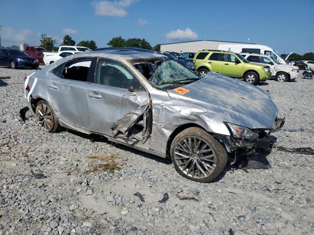 Photo 4 from auction – 2017 LEXUS IS 200T with VIN JTHBA1D28H5052335