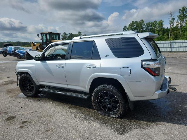 Photo 2 from auction – 2017 TOYOTA 4RUNNER SR with VIN JTEZU5JR4H5163153